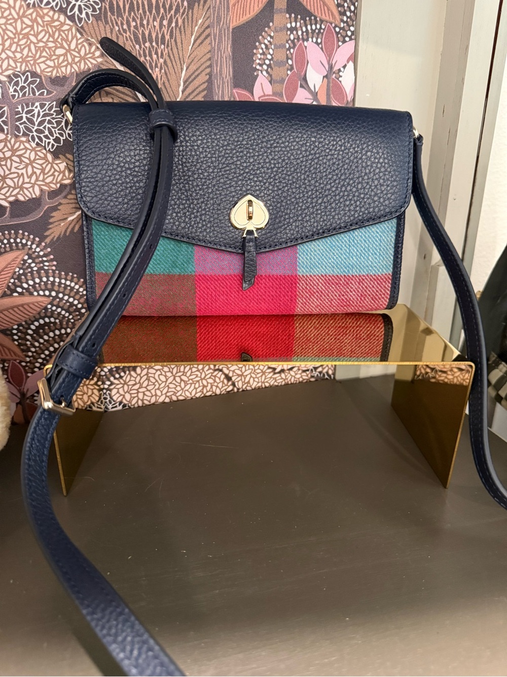 Kate Spade New York Womens Plaid
Leather Marti Festive Crossbody Handbag